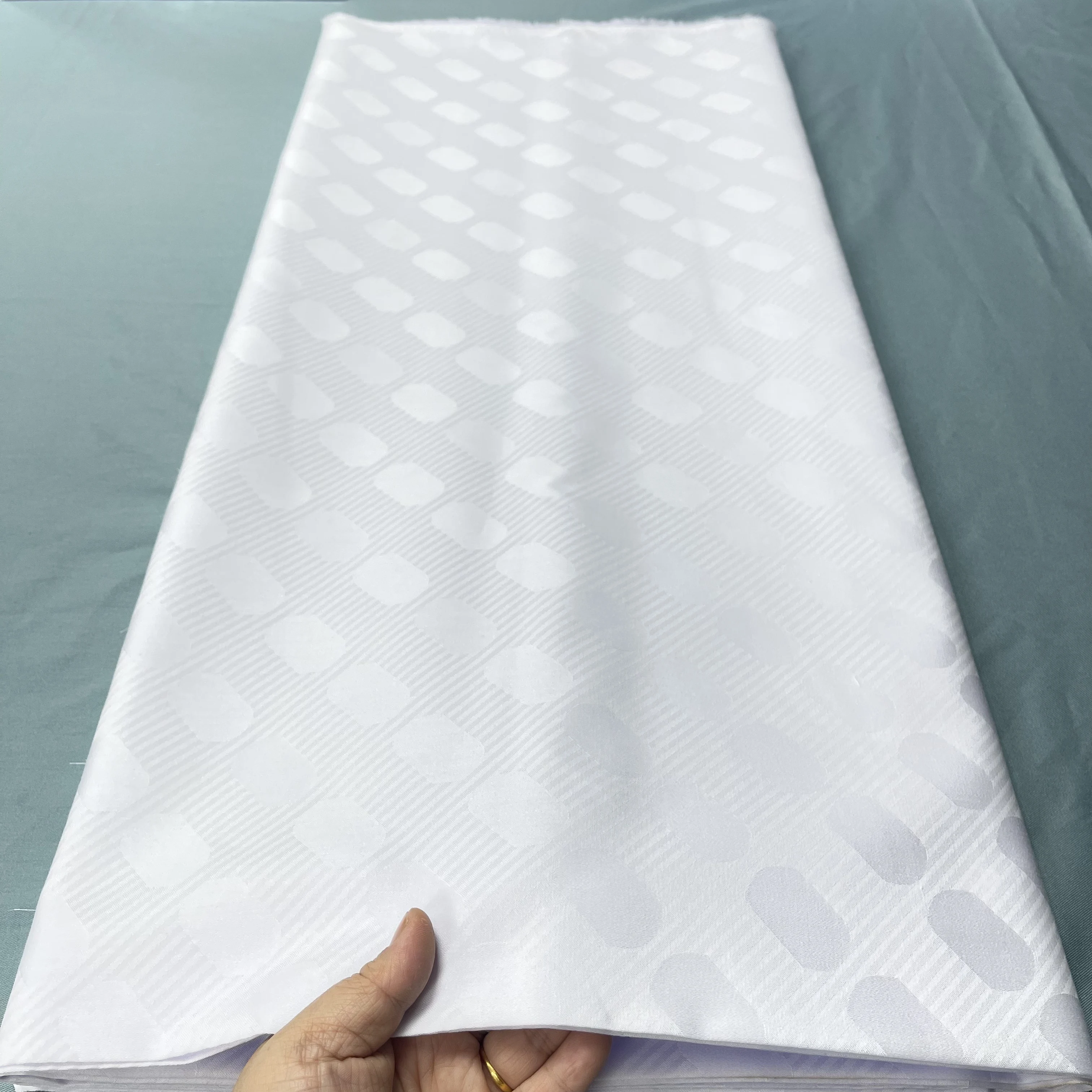 

Atiku Fabric For Men 2026 100% Cotton Swiss Voile Lace Switzerland Tissu Nigerian Wedding Fabric High Quality Lace