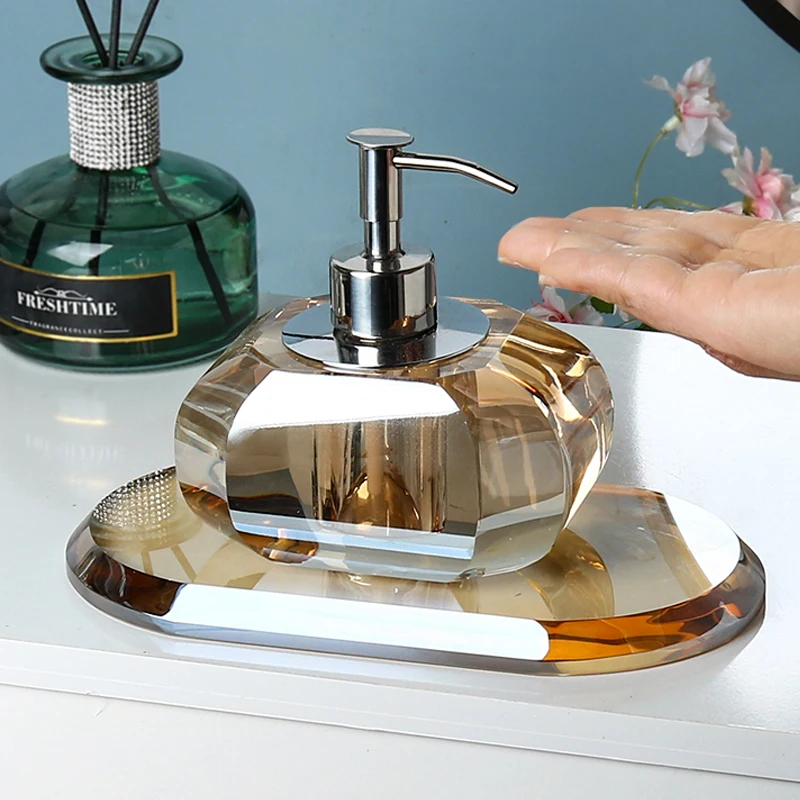 Luxury Three-dimensional Amber Glass Lotion Bottle Tray Bathroom Accessories Press Soap Dispenser Shampoo Moisture Bottling Set