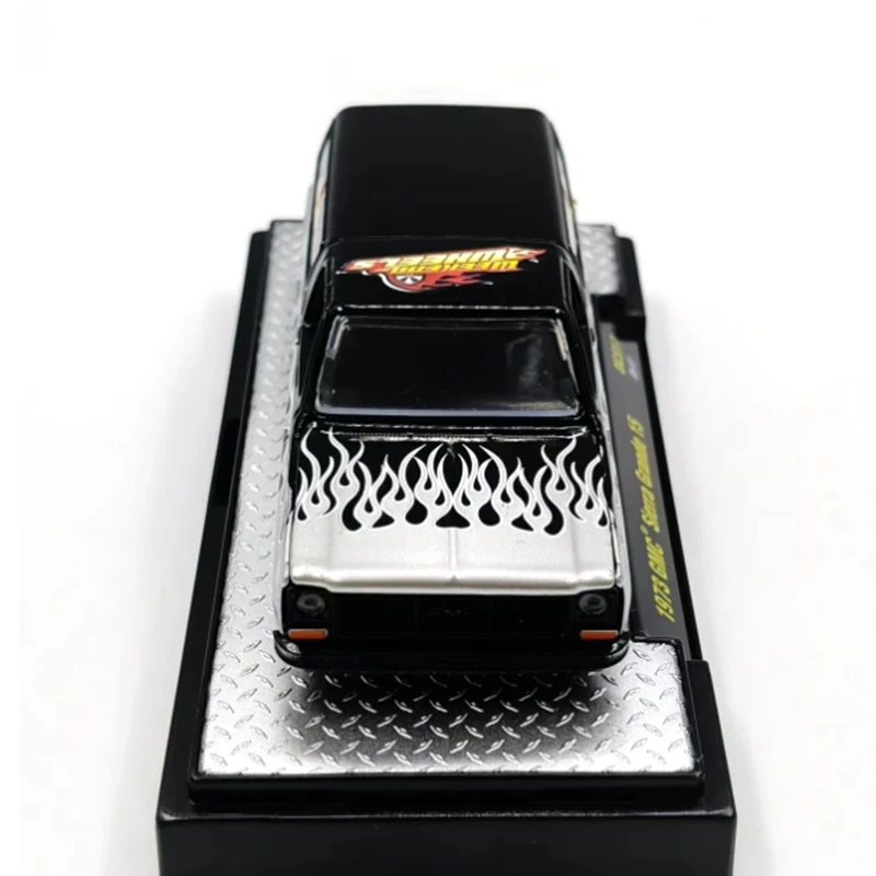 Diecast 1: 64 Scale 1973 GMC Sierra Grande 15 Alloy Simulation Car