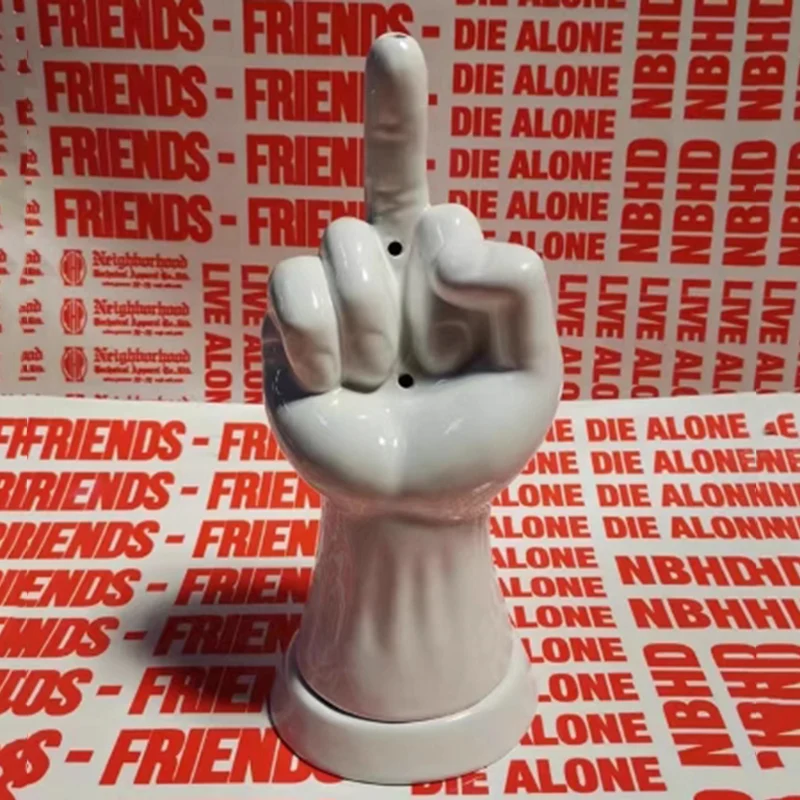 

Vertical Middle Finger Gesture Figurines Ceramics Miniature Ornaments Creative Modern Table Top Items Art Room Decorations