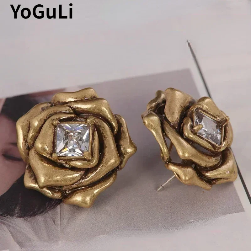 Trendy Jewelry Elegant Temperament Metal Flower Earrings For Women Female Gifts Delicate Design Ear Accessories Hot Selling