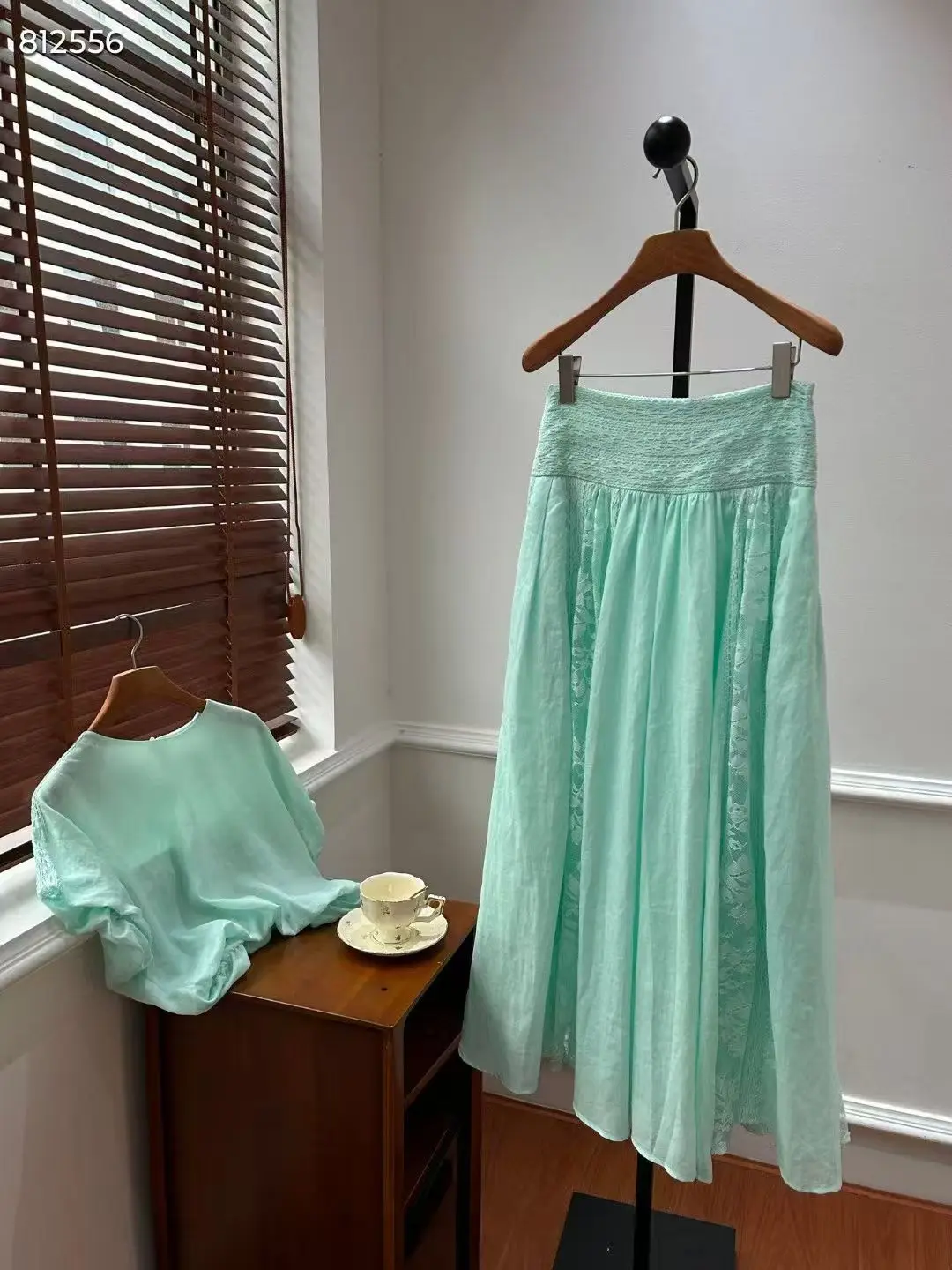 2026 Summer Linen Water soluble Lace Embroidery Set Top+High Waist Big Swing Skirt Two Piece Set