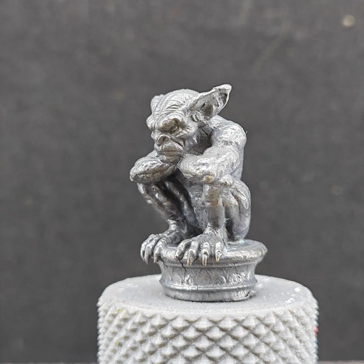 Antique Brass Mini Demon Metal Sculpture Creative Garden Desktop Ornament Vintage Figurine Home & Garden Decor Collectible Item