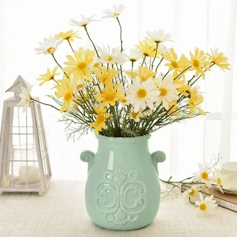 Margaritas artificiales pequeñas para decoración de bodas y jardín - imagen 3