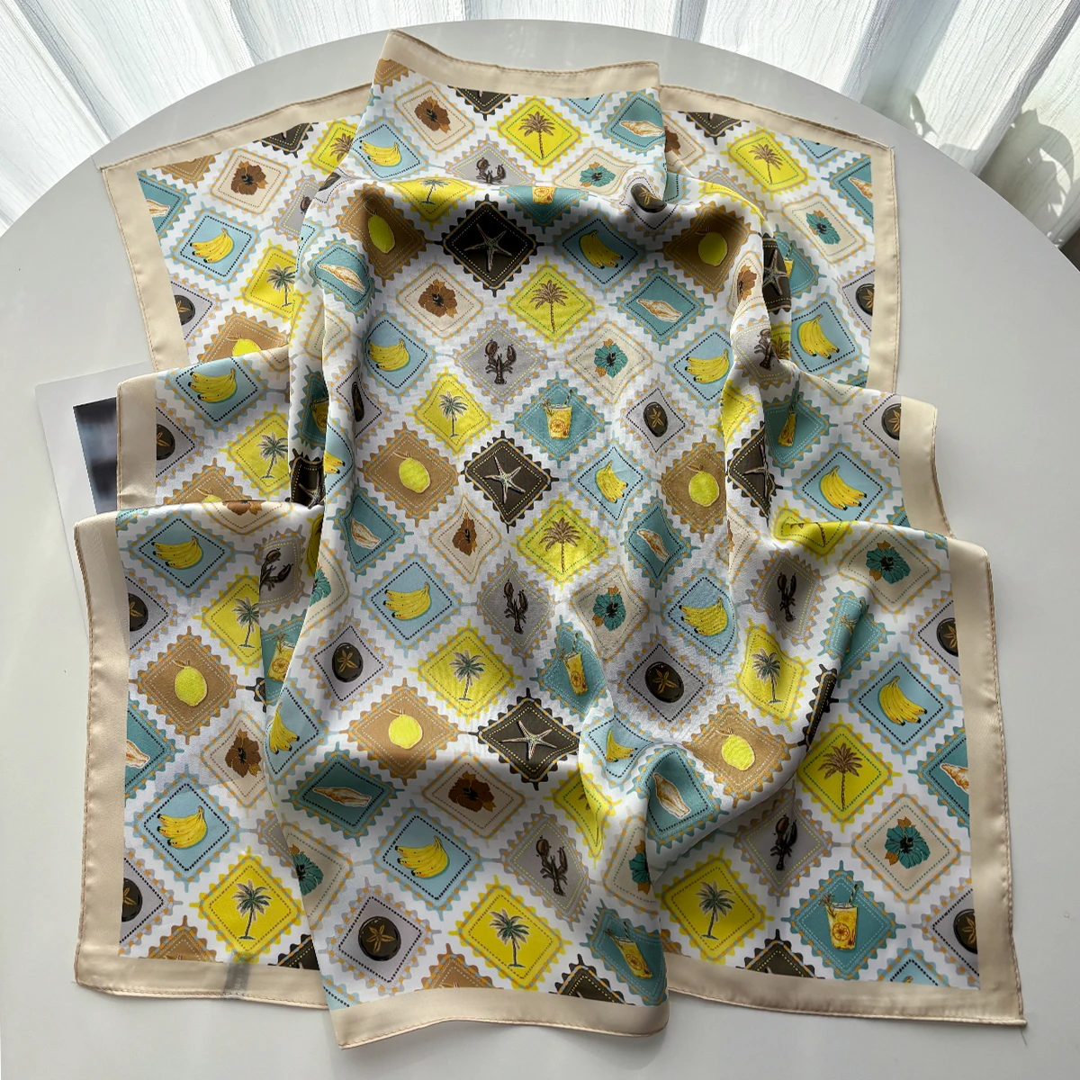 2026年 女性用 スクエアスカーフ シルク風 デザインプリ - Silk Tie Woven のレビューと価格
