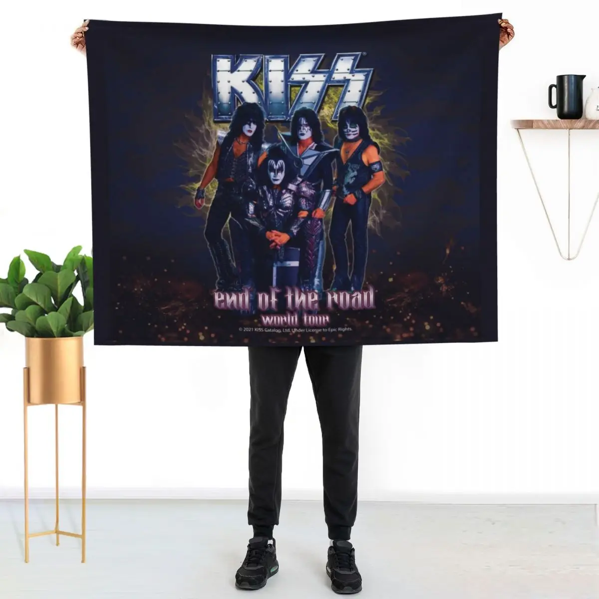 

KISS Band-End of the Road World Tour Throw Blanket Compact Warm Blanket for Car Road Trip