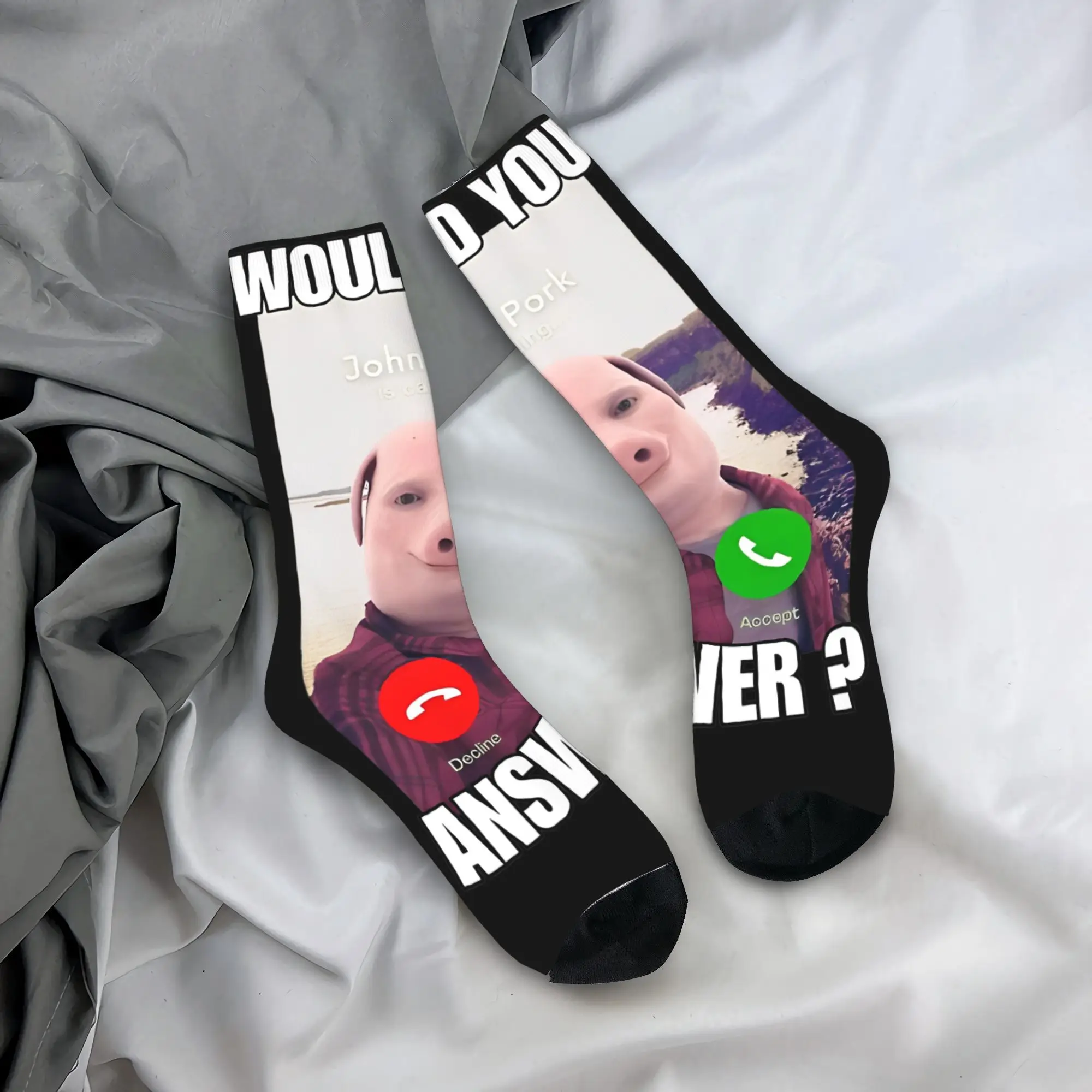 

Мужчины Женщины John Pork Is Calling Забавные носки-мем Дышащие повседневные носки Удивительный подарок