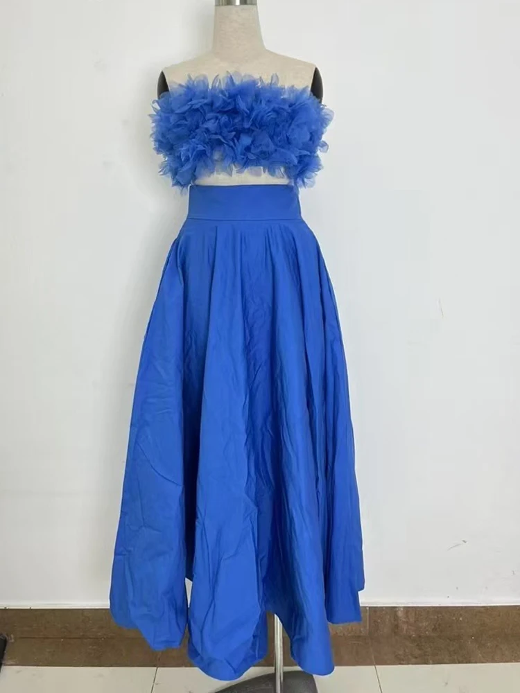 

In the summer of 2025, the new women's suit with three-dimensional flower elastic sexy tube top and high waist A-shaped skirt se