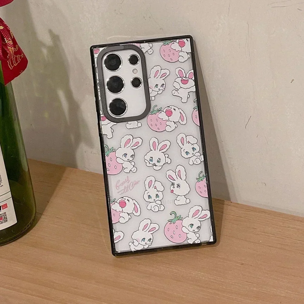 삼성 갤럭시 S25 + 플러스 S24 S23 울트라 S25U 커버 보호 쉘용 딸기 토끼 아크릴 블랙 테두리 케이스
