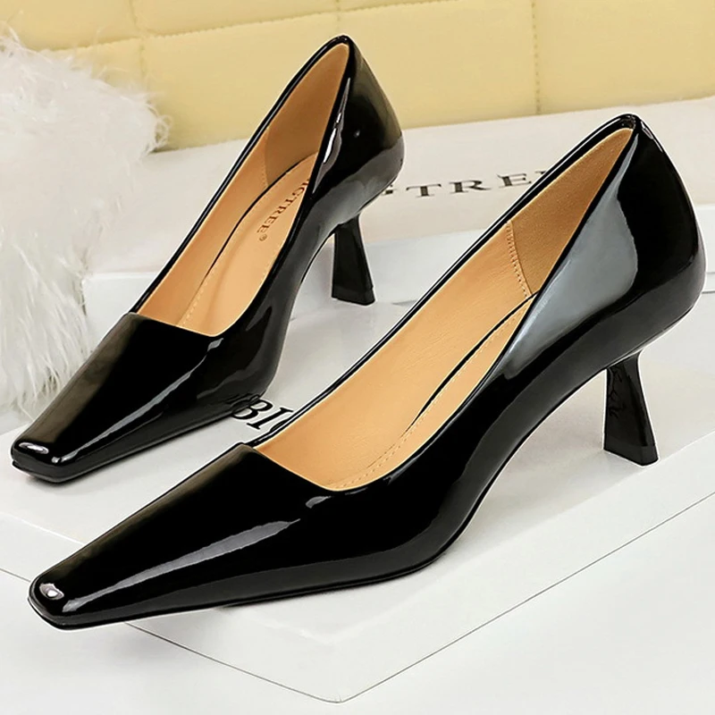 BIGTREE Shoes Patent Leather Kitten Heels Women Shoes Square Head Woman Pumps Occupational OL High Heels Office Shoes 7 Colour