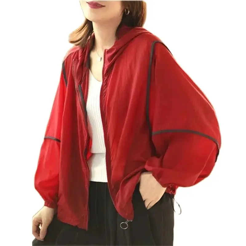 

Новинка лета 2023, Корейская свободная Мягкая дышащая Солнцезащитная одежда, Женское пальто с капюшоном, простая Солнцезащитная женская короткая куртка