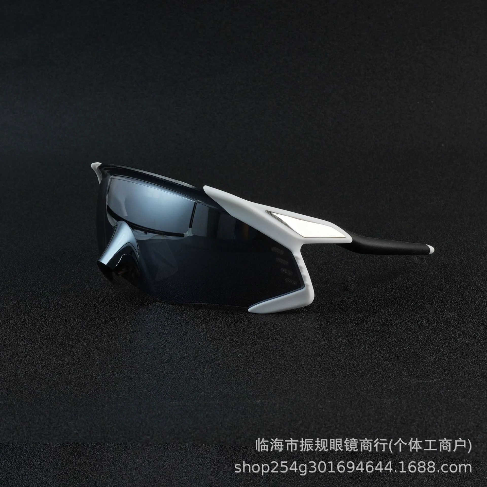 نظارات جديدة للجري وركوب الدراجات في الهواء الطلق للرجال، نظارات مقاومة للرياح، نظارات واقية للدراجات، نظارات شمسية مقاومة للأشعة فوق البنفسجية