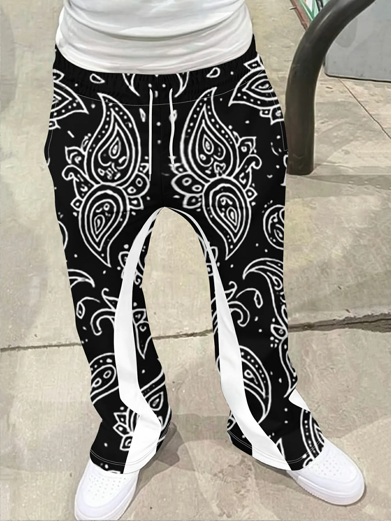 

Men Pants Fashionable Slightly Flared Black and White Color-Block Design Sweatpants Men's Casual Street Style Trendy Cross Print