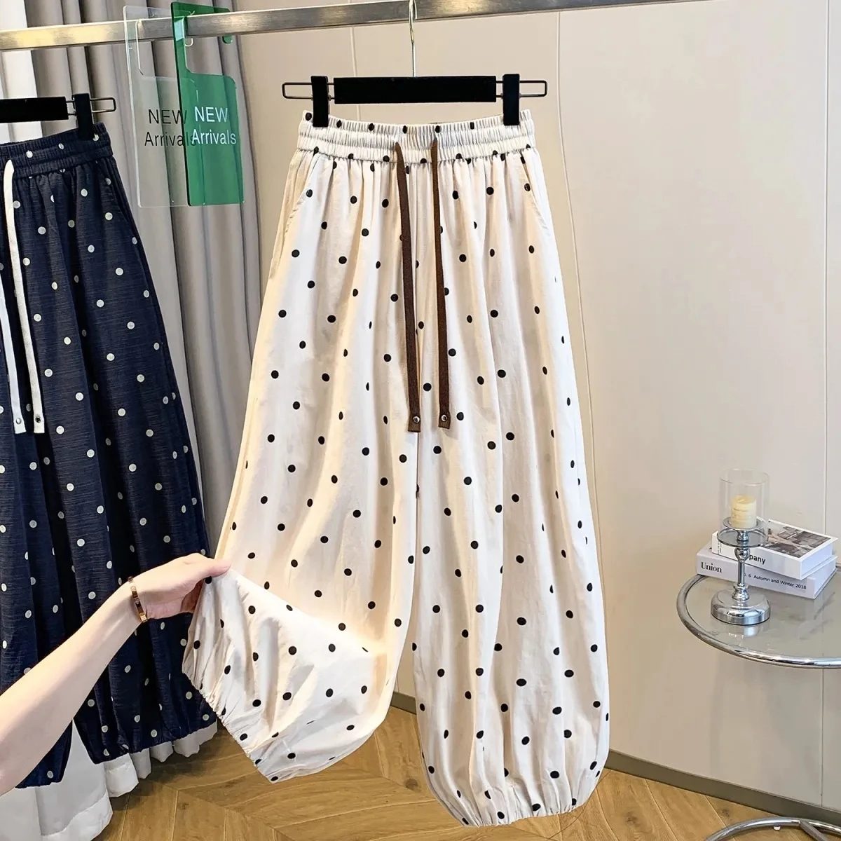 2026 summer cotton linen polka dot trousers Women's Loose Wide leg versatile nine point Harem Pants Korean version Lantern Pants