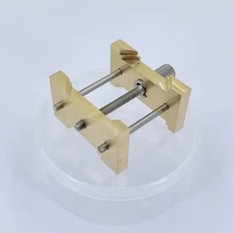 High quality enlarged pure copper clamp watch movement fixed base copper base clamp 45mm internal watch repair tool