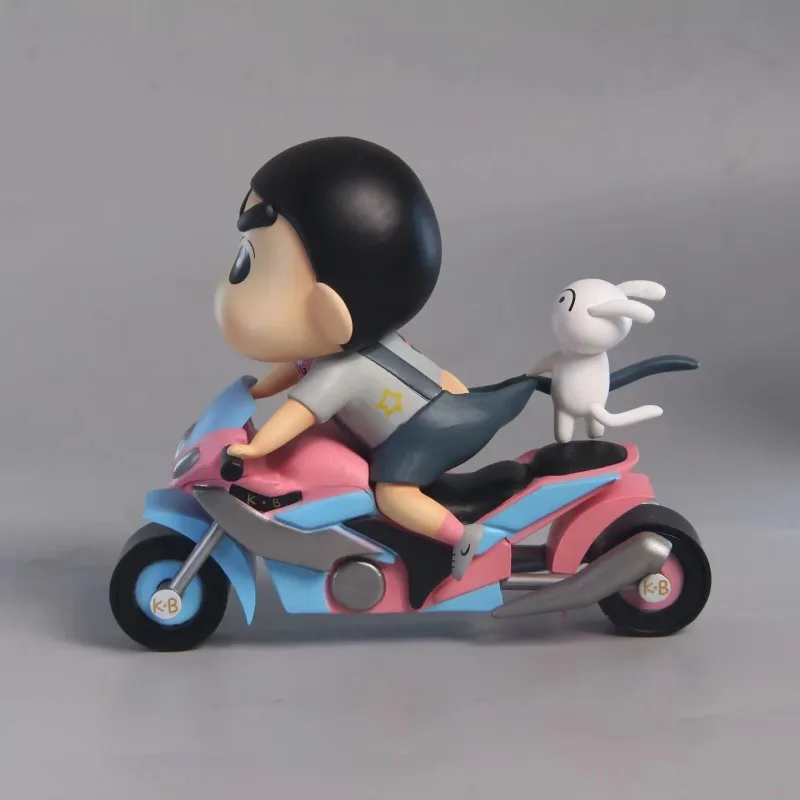 

New 15 cm Motorcycle Crayon Shin-Chan Tire Movable Doll Cute Figure Car Desk Box Trendy Toy Model