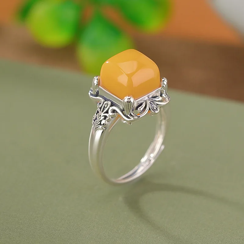 S925 Sterling Silver Blood Amber Lucky Pattern Square Ring Versatile Style