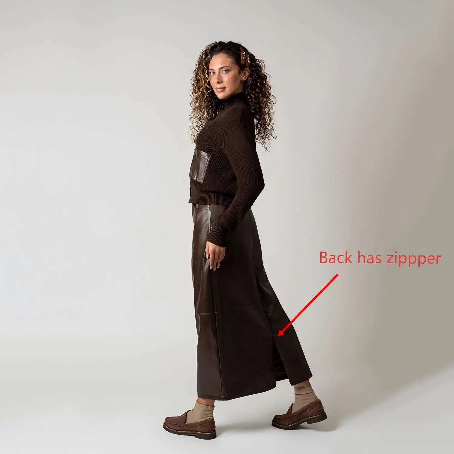 AP AW26 Women Leather Skirt and Leather Patch Cardigan Fashion Style 3 AP AW26 Women Leather Skirt and Leather Patch Cardigan Fashion Style 3