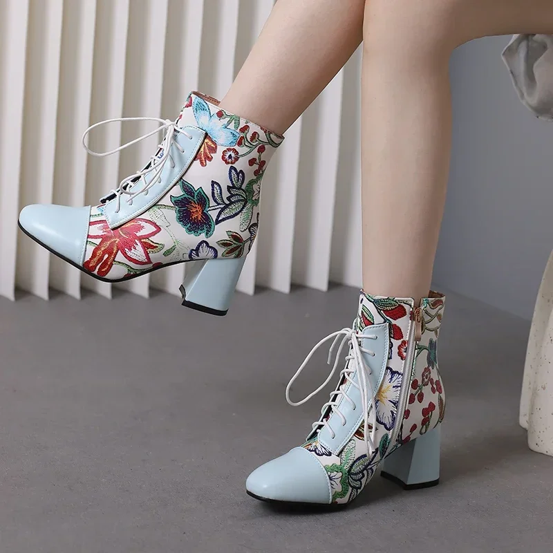 Fashion Winter Women Ankle Boots Pink Red White Flower Embroidery High Thick Heels British Party Ladies Zipper Plush Short Boots