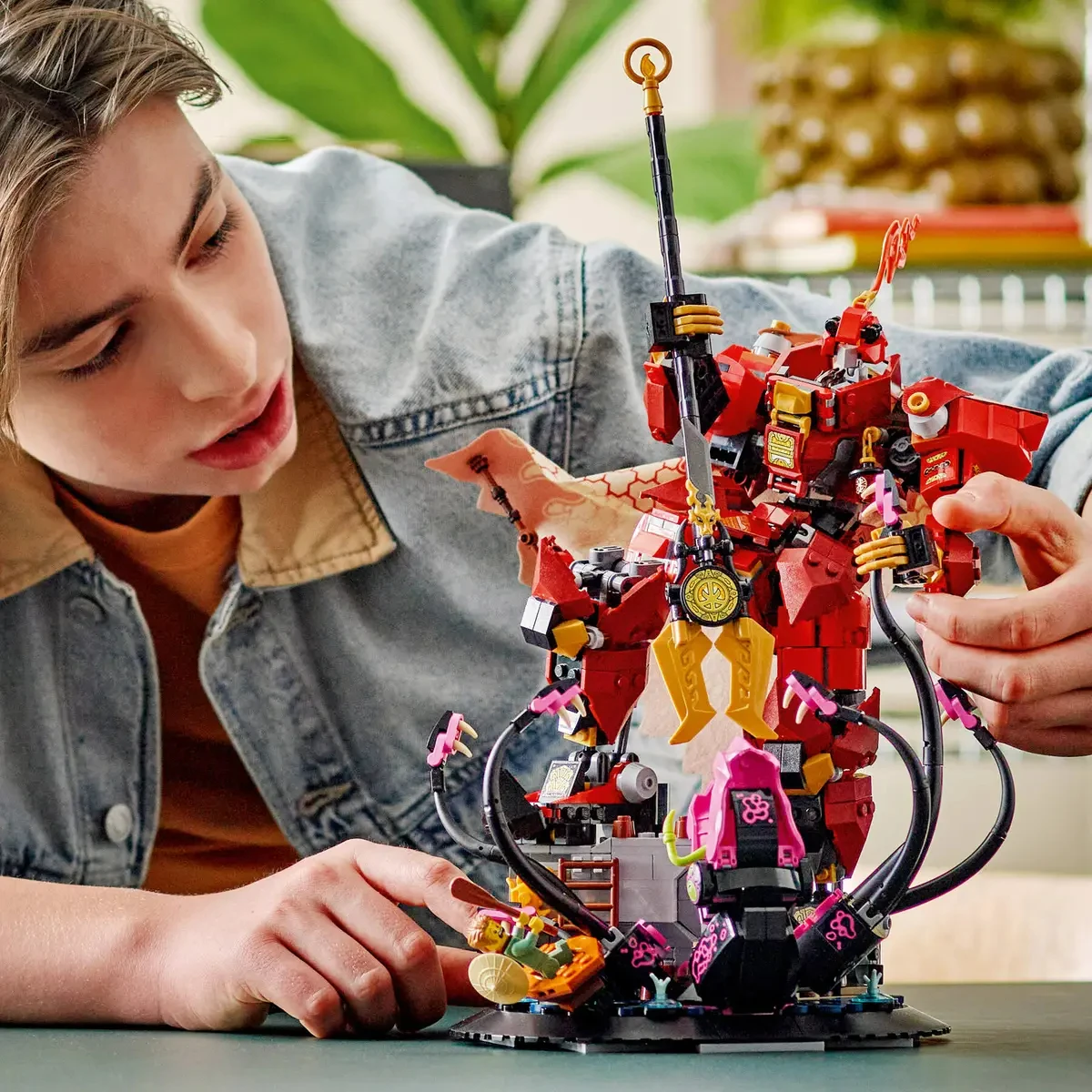 LEGO ® Kit de construção NINJAGO The Fire Knight Mech 71846