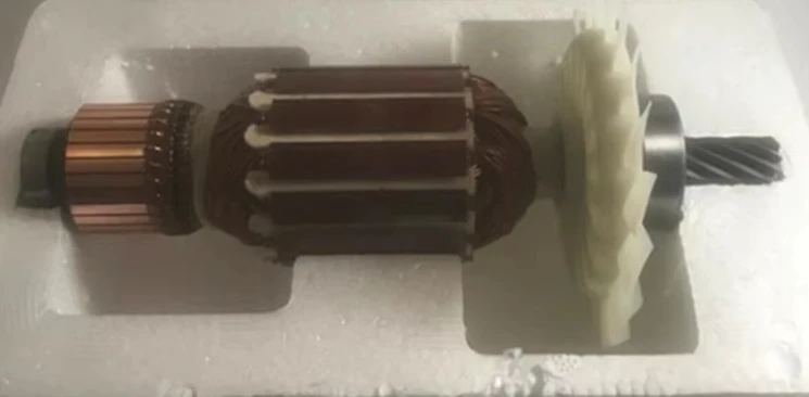 

Ротор DW713 с 9 зубьями 220–230 В 623917 -00