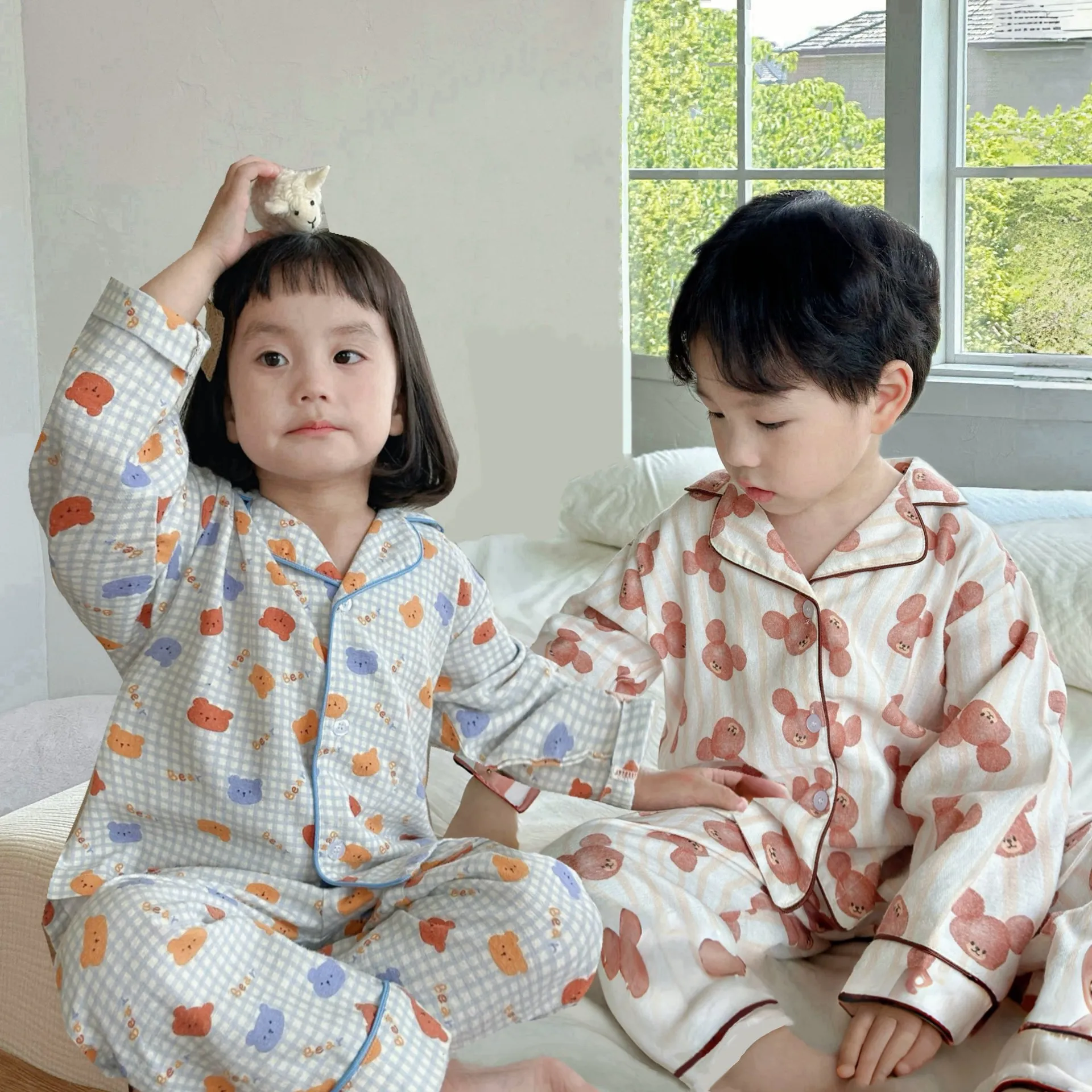 Śliczne dziecięce dziewczęce zestawy piżam z kołnierzykiem jesienne Vintage maluch dziecięcy zestaw piżam odzież do spania. Odzież dziecięca