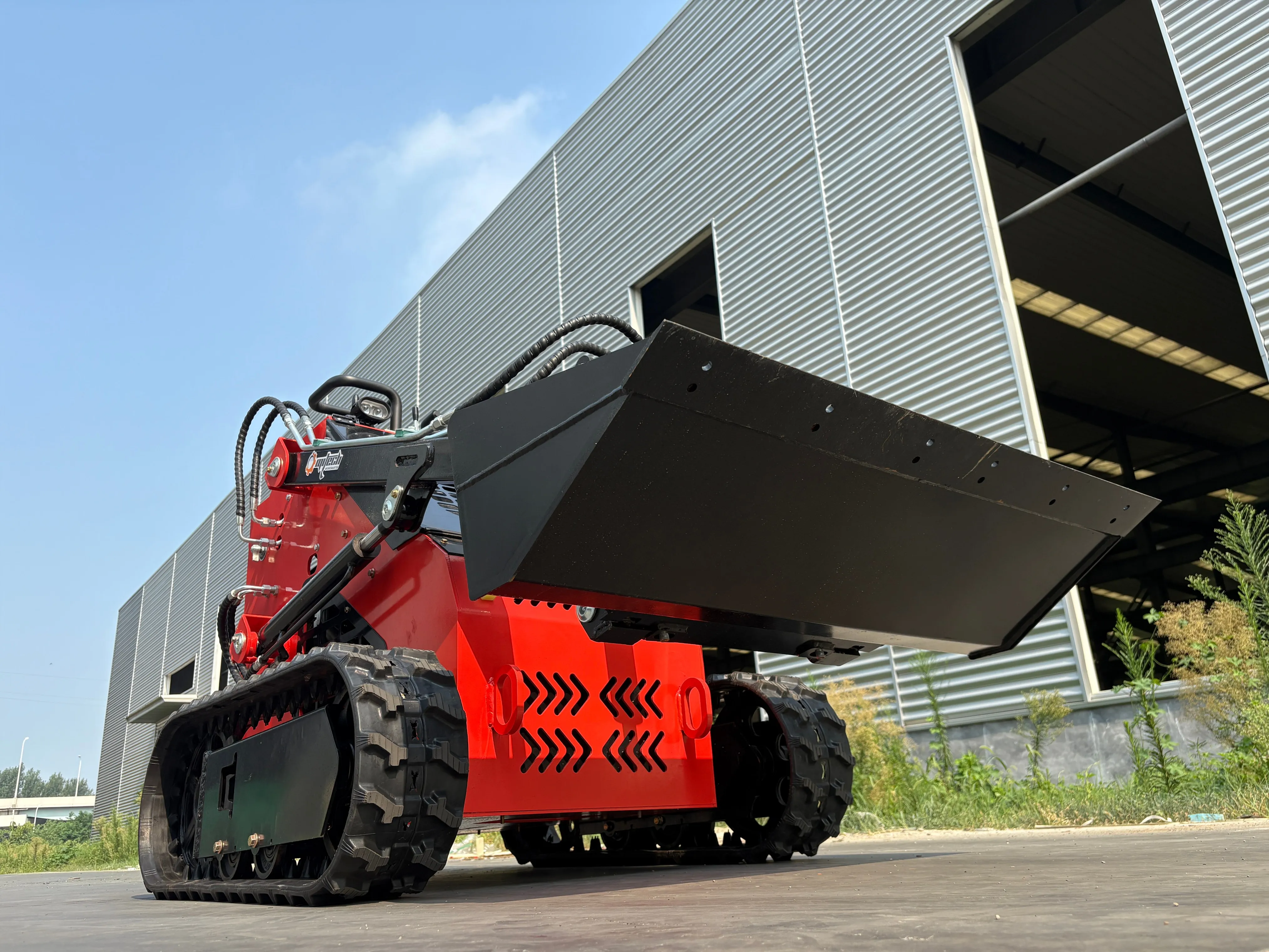 Customized Skid steer Loader with Dual-Cylinder, Urban Infrastructure Skid Steer Loader