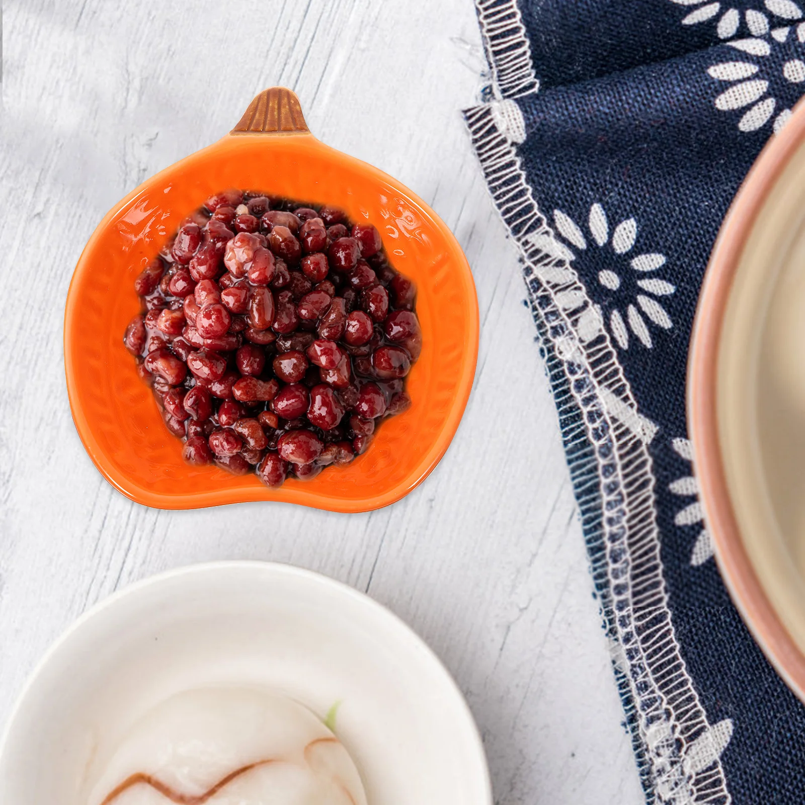 

4Pcs Adorable Ceramic Pumpkin Shaped Dipping Sauces Snacks Dish Microwave Oven Freezer Safe Small Seasoning Bowl