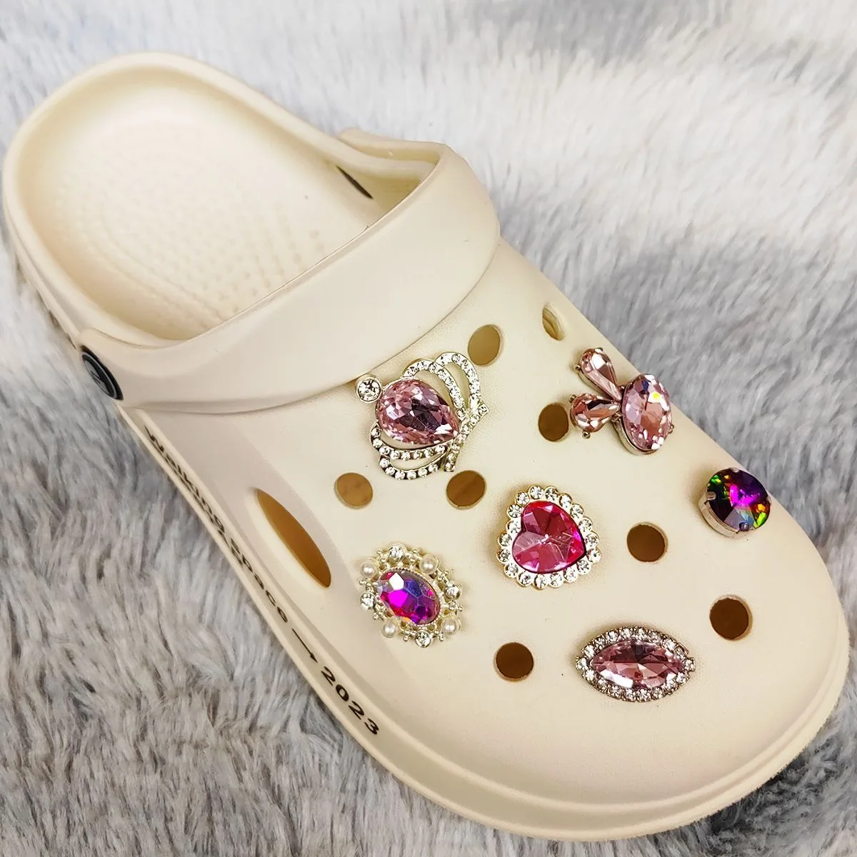 Pink Diamond Crown Rabbit Series Beautiful Adornment for Clogs Sandals Lovely Charms for Crocs Ins Popular Kids Boys Girls Gifts