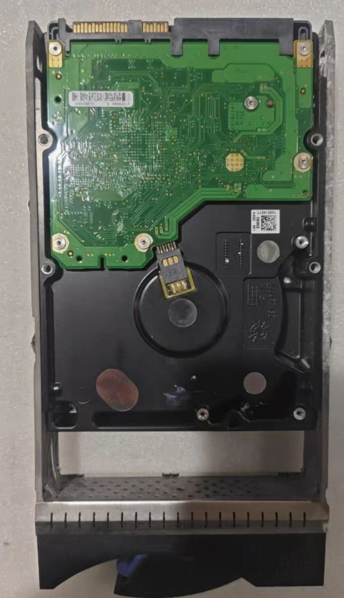 

Для серверного жесткого диска 49Y1880 49Y1876 1T 7.2k SAS 3.5 DS3512 DS3500