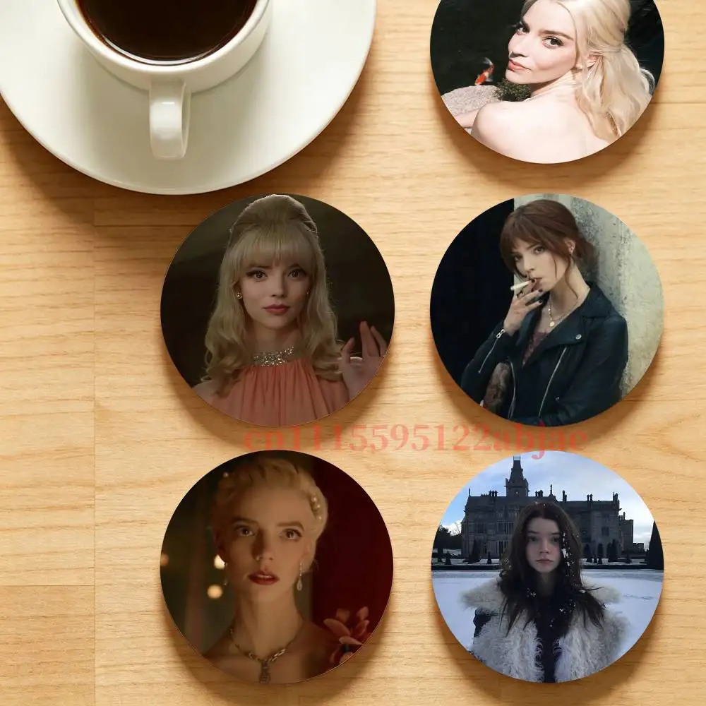 A-Anya Taylor-J-Joy Round Wooden Coaster Decorative Coffee Cup for Use in Coffee Shops Bars