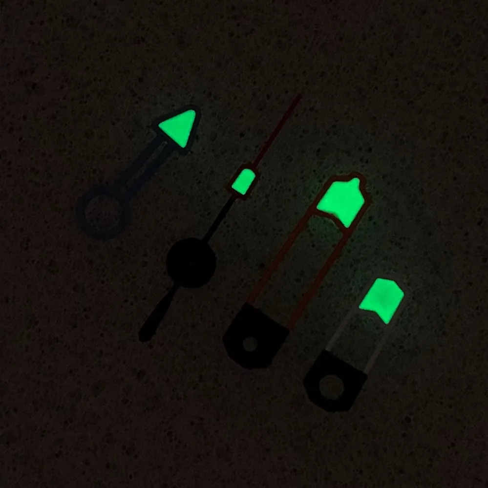 Modified GMT watch accessories orange, white and blue color-blocked four-hand hands, green luminescent hands, suitable for NH34