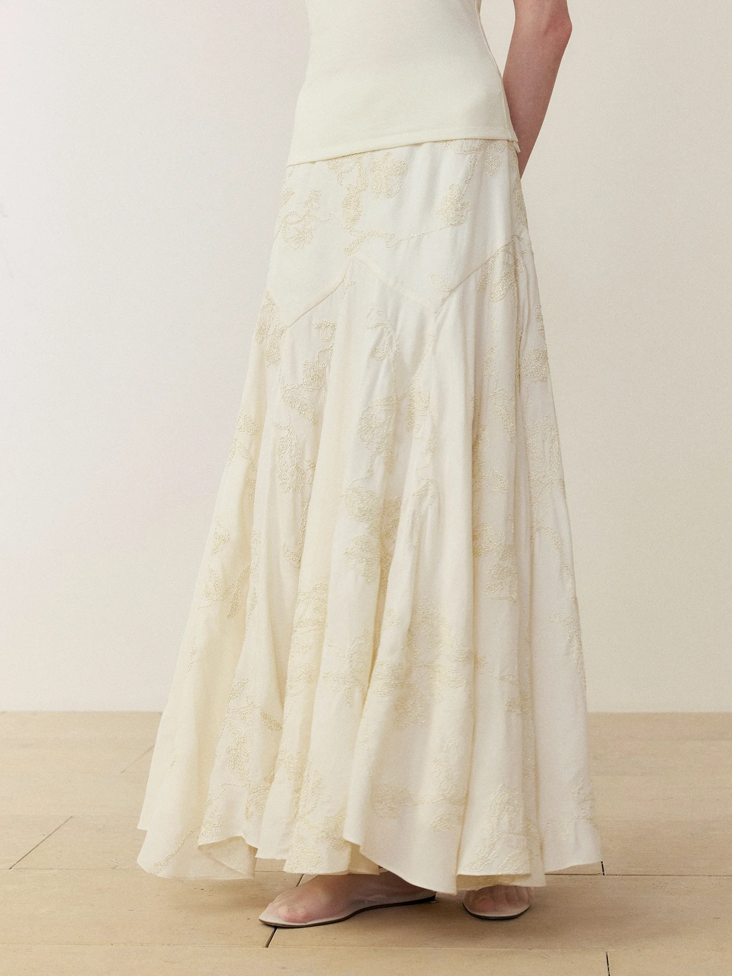 

Юбка-парус MURMUR MI с вышивкой медным аммиаком, с завышенной талией, удлиненная, стройнящая фигуру, женская