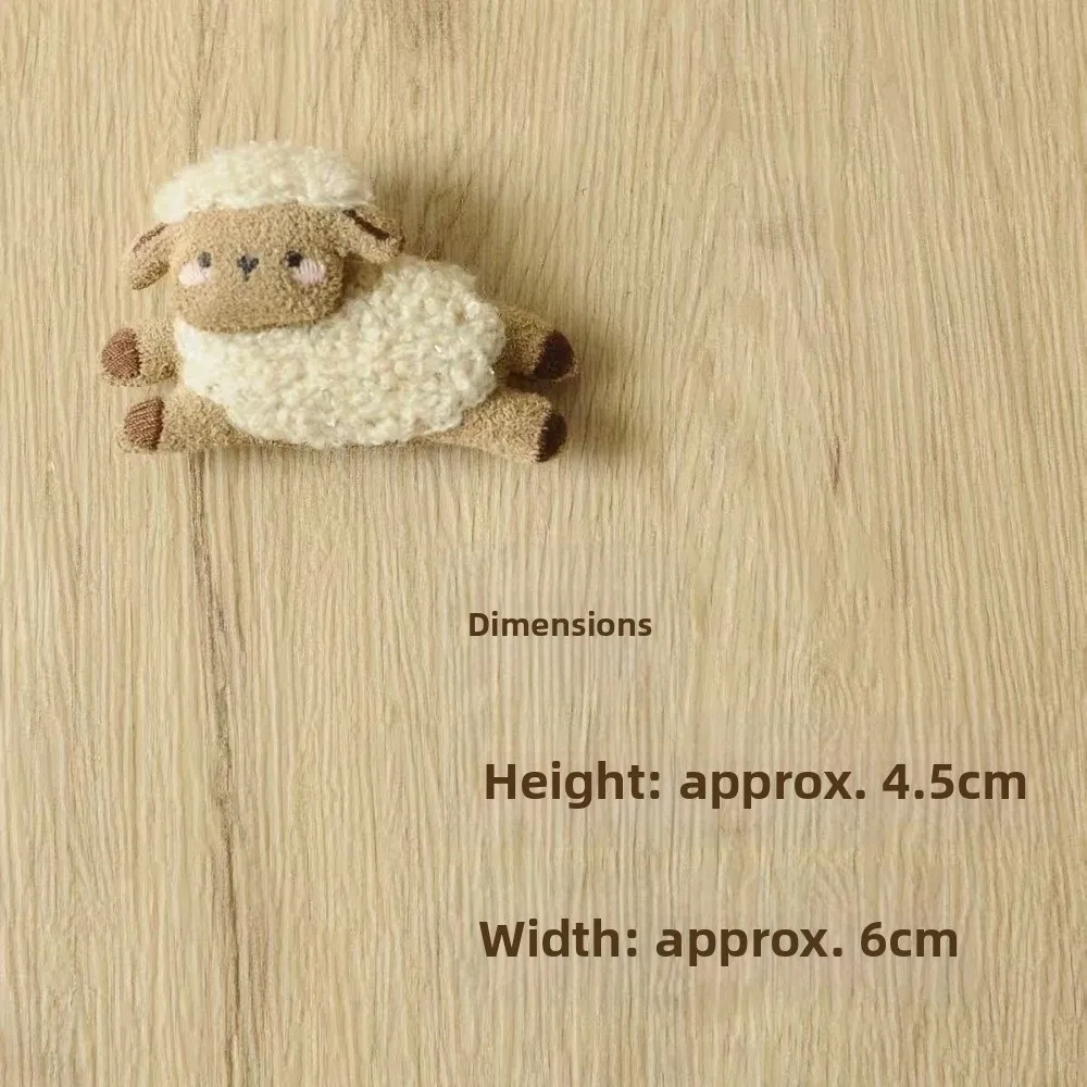 New Running Lamb Shape Sheep Brooch Stuffed Fabric Cute Cartoon Lamb Pin Badge Bag Accessory Coat Pin