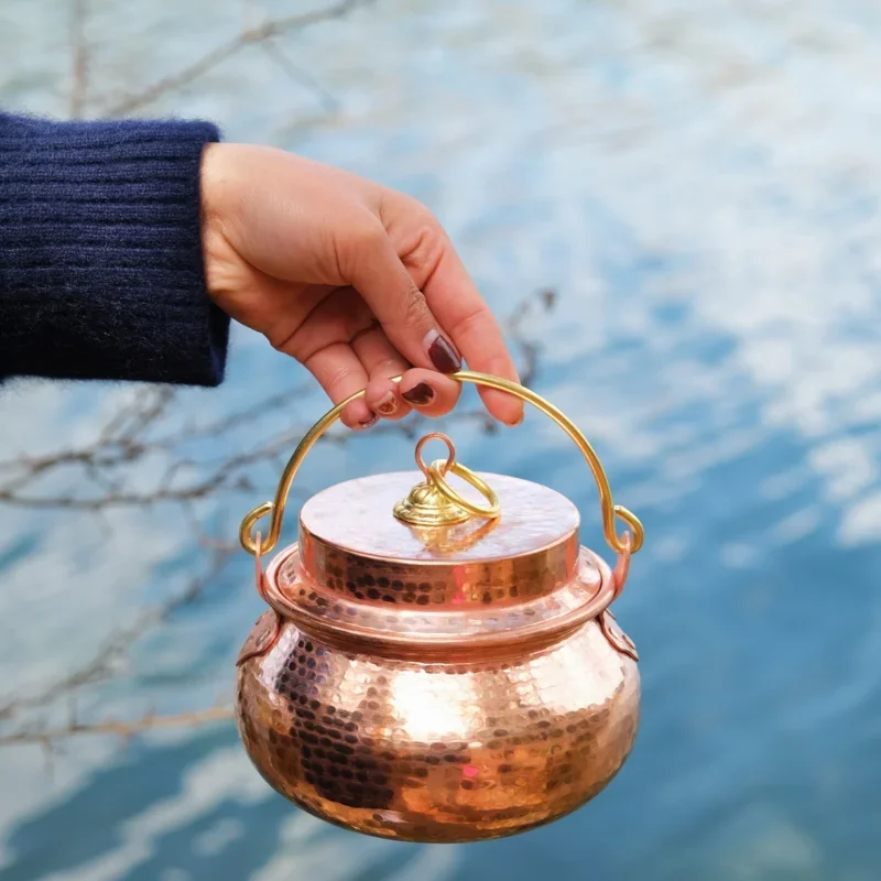 Artisanal Copper Cooking Vessel Miniature Outdoor Culinary Pot Traditional Red Copper Stewpot Camping Cookware Essential