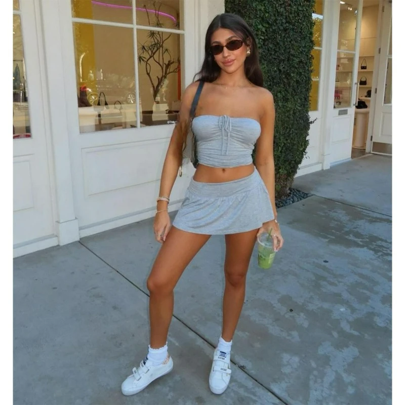 

Amazon European and American Women's Clothing Fashionable and Sexy Tube Top Pleated Double-layer Trouser Skirt Two-piece