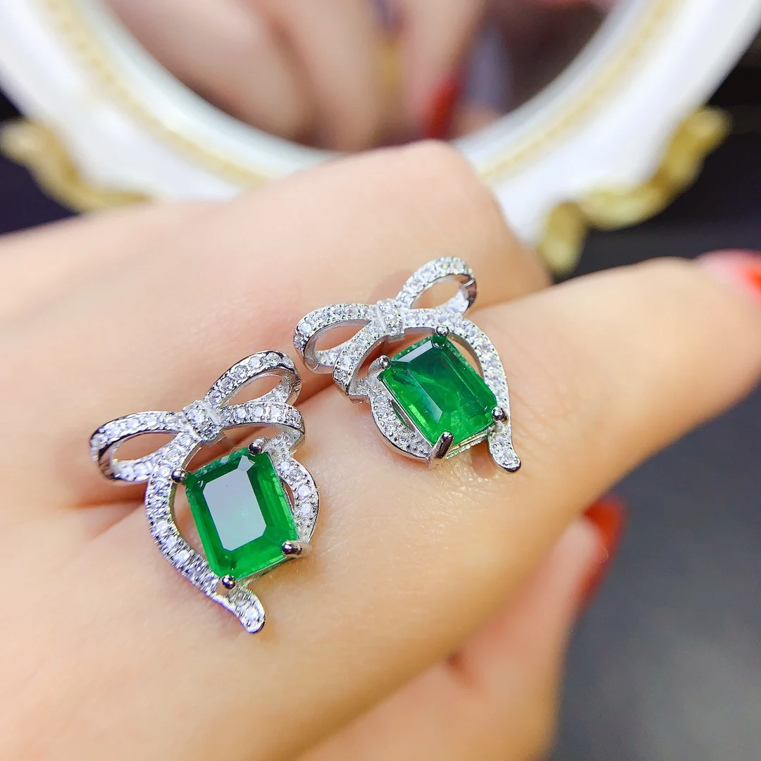 

Natural Emerald Stud Female Silver 925 Stud Wedding Simple Atmosphere Free shipping Sterling Certified jewelry boutique