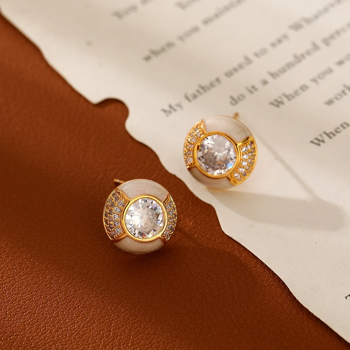 Natural shell micro-set zirconia full-diamond earpiece electroplated niche stud earrings