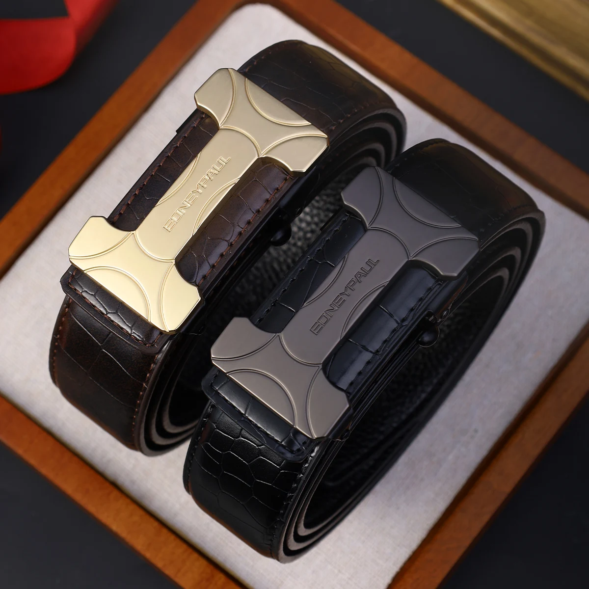 حزام جلدي بنمط الأعمال للرجال مع إبزيم تلقائي للفصول الأربعة وإكسسوارات عصرية وحزام مطابقة شخصي متعدد الاستخدامات #1