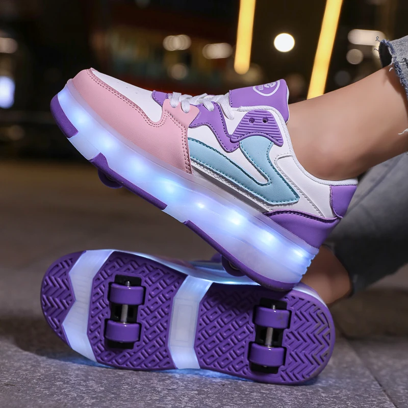 2024 Designer Girls Boys Roller Skate Shoes 4-Wheels New Lovely Sneakers bambini autunno Leather LED Luminous Shoe ricarica USB