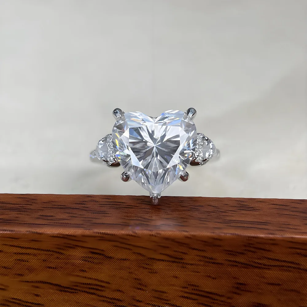 S925 Rhodium Plated Silver 6CT D Color Oversized Moissanite 12x12mm Heart Shaped Ring for Women, Exquisite Jewelry