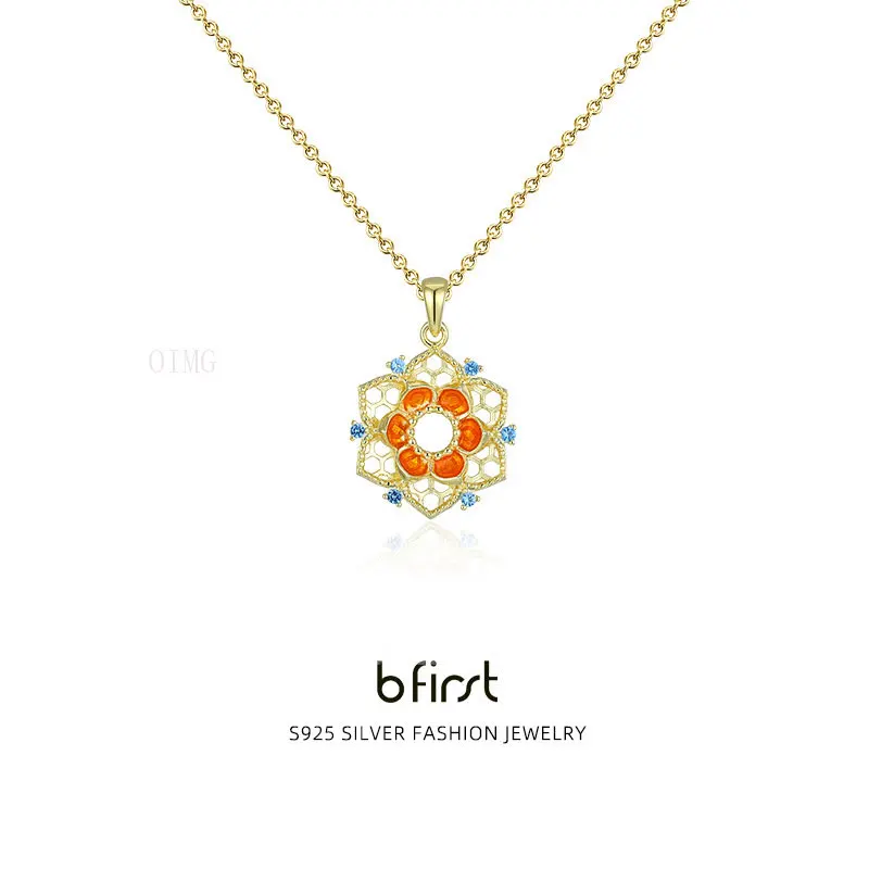 

Original 925 Sterling Silver Micro-Inlaid Colored Gems Zircon Necklace Female Niche Necklace Light Luxury