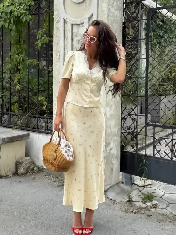 Yellow Satin Ditsy Floral Outfit Vintage V Neck Lace Puff Short Sleeve Top  High Waist Flowy Midi Skirt Summer Elegant Clothing