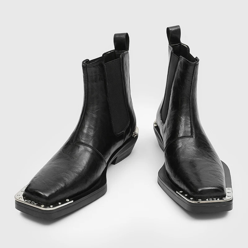 

Niche Design Metal Trim Chelsea Boots High-end Soft Comfortable Generous Punk Style Youthful Trend Boots