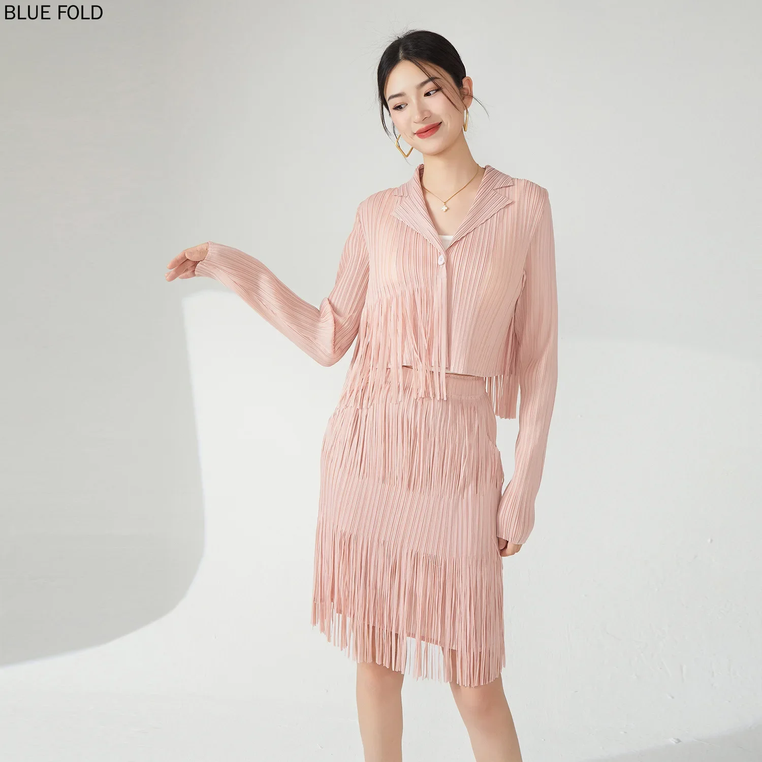 

Miyake Tassel Women's Fashion Suit Long Sleeve Jacket + Short Skirt Trendy 2-Piece Set