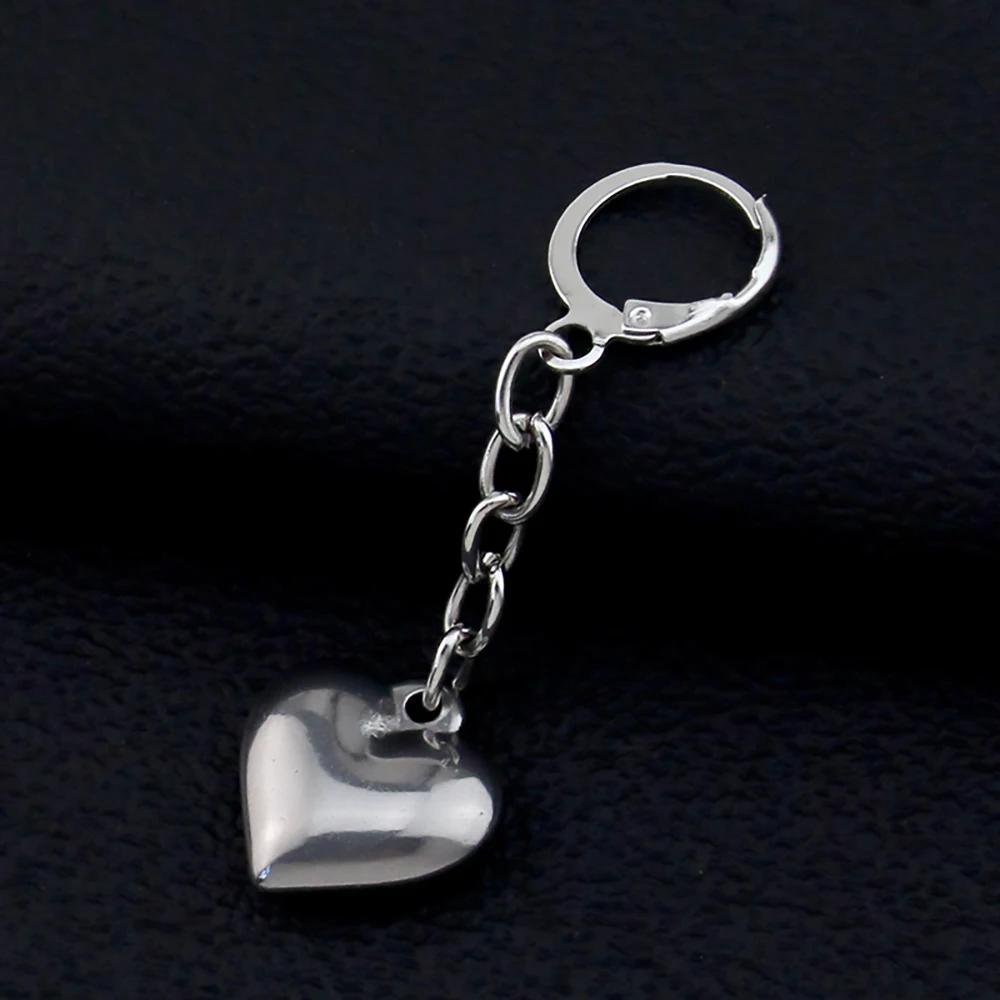 Pendiente de Anime japonés Ryuk, accesorios de utilería 1:1, pendientes no convencionales de aleación, regalo de colección de joyería de moda