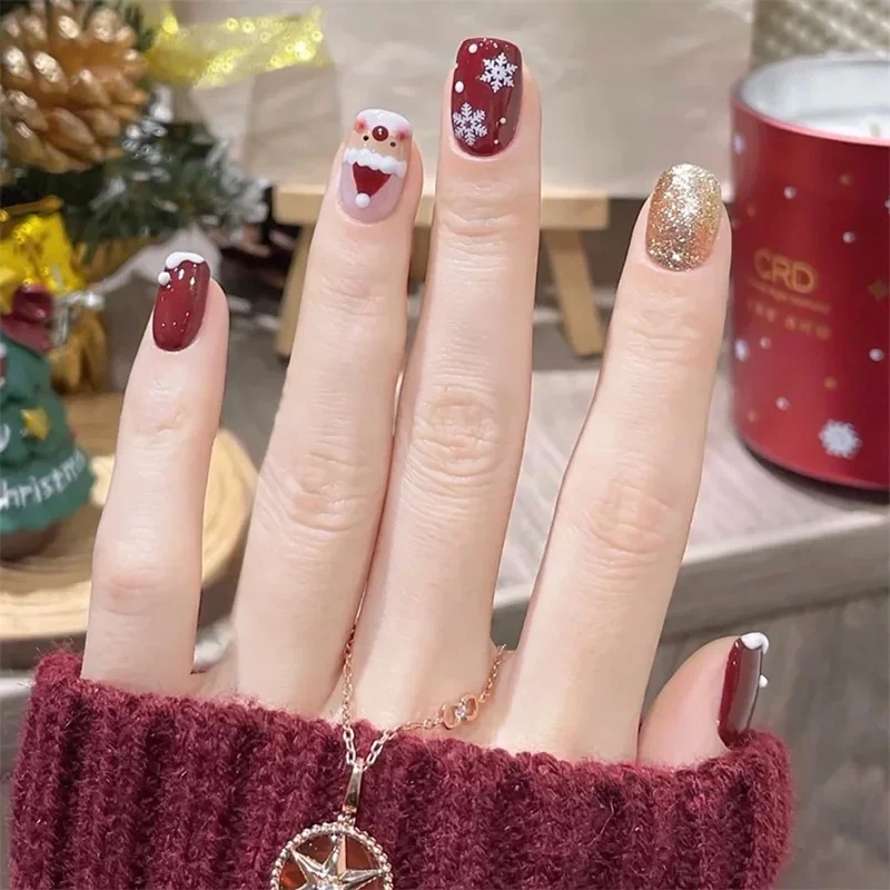 24 Pcs Short Press Christmas Fake Nails Snowflake Santa Hat Full Cover Glue On Nails Square Shape Acrylic Cute Nails for Women