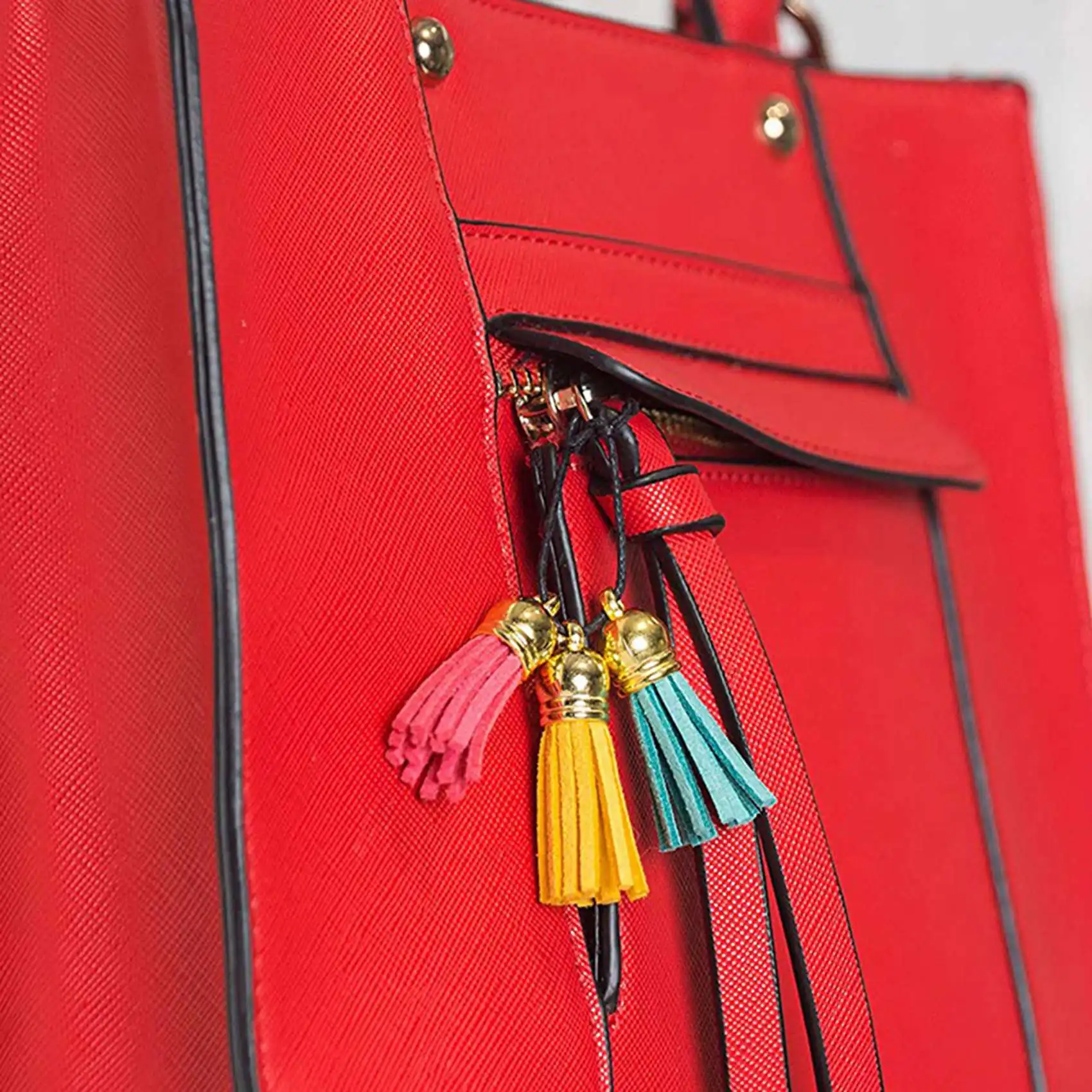 300Pcs Keychain Tassels Leather Tassel Jewelry Making Tassel Pendants Tassel Charm For Keychain DIY Craft Supplies