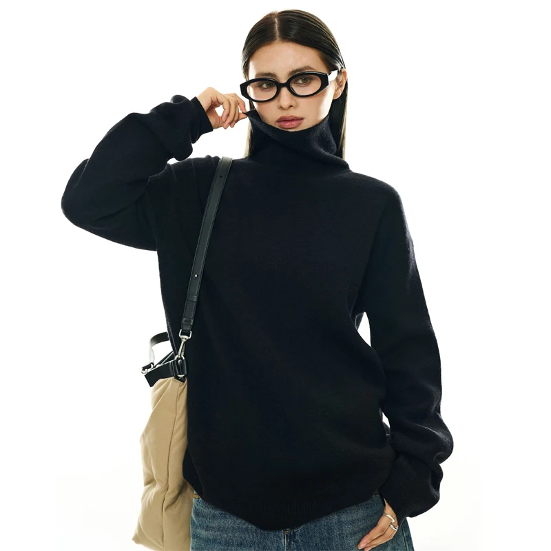 Winter women\'s casual solid color high neck long sleeved loose sweater