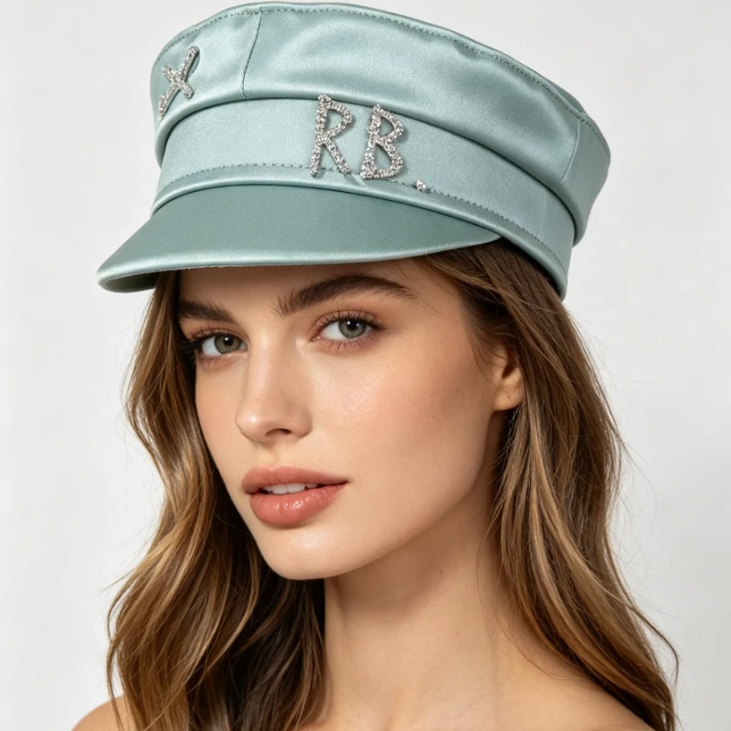 Neue Markendesigner Frühling-Sommer-Kappen für Damen Blaue Newsboy-Mütze mit Diamant-Buchstaben-Verzierung Satin-Baker-Boy-Hut Chapeau Homme – Detail 2